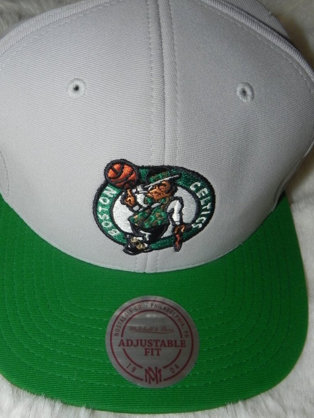 Boston Celtics Mitchel & Ness 2 Tone Grey Edition Basketball Cap.